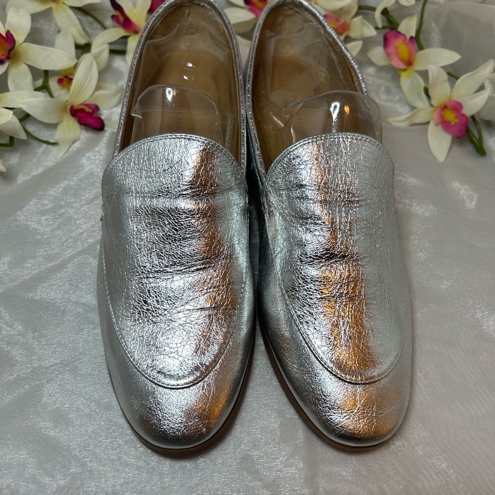 Banana Republic Silver Flats with Moccasin Toe